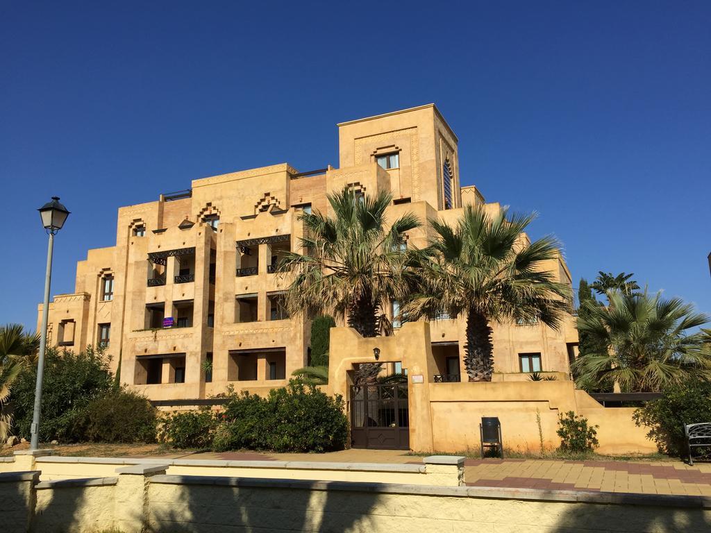 Apartamentos Jardines De Canela إيسلا كانيلا المظهر الخارجي الصورة